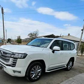 Toyota Land Cruiser 2022