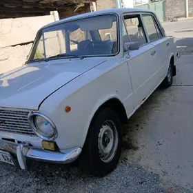 Lada 2104 1980