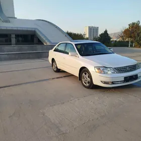 Toyota Avalon 2004