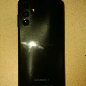 Samsung A04s