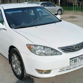 Toyota Camry 2005