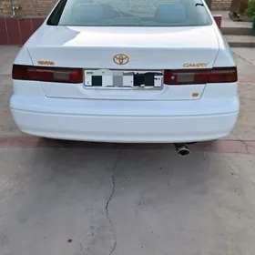 Toyota Camry 1999