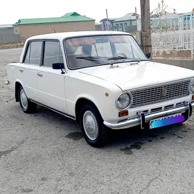 Lada 2104 1984