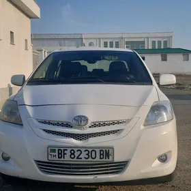 Toyota Yaris 2006