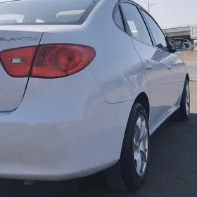 Hyundai Elantra 2010