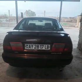 Toyota Carina 1995