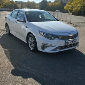 Kia Optima 2019