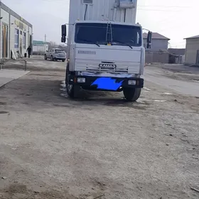 Kamaz 5320 1988