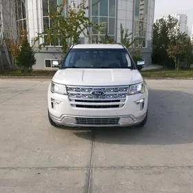 Ford Explorer 2019