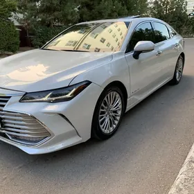 Toyota Avalon 2019