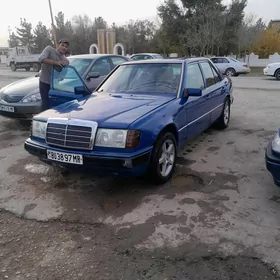 Mercedes-Benz 230E 1989