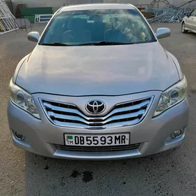 Toyota Camry 2010