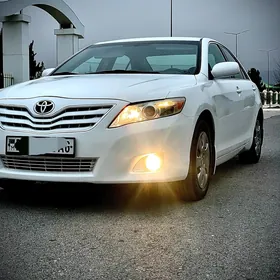 Toyota Camry 2010