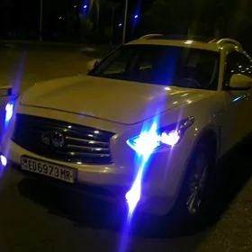 Infiniti FX 2013