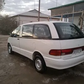 Toyota Previa 1992