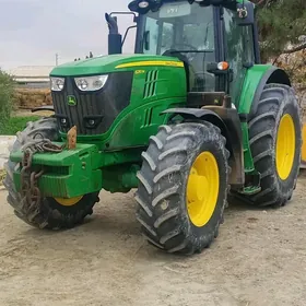 John Deere 2022