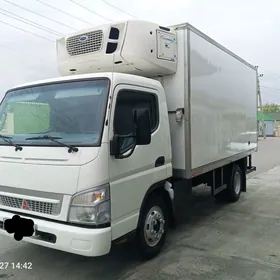 Mitsubishi Canter 2009