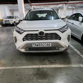 Toyota RAV4 2022