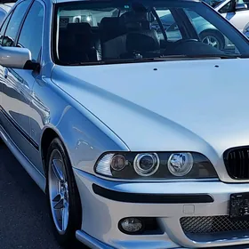 BMW E39 2002