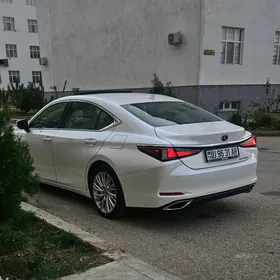 Lexus ES 350 2020