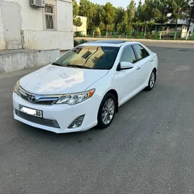 Toyota Camry 2013