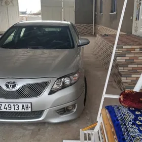 Toyota Camry 2011