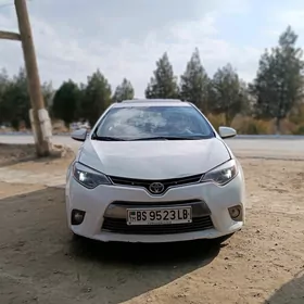 Toyota Corolla 2014