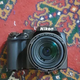 Nikon colpix p100