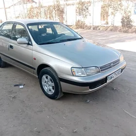 Toyota Carina 1996