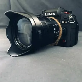 Lumix 4.