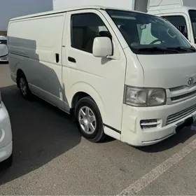 Toyota Hiace 2008