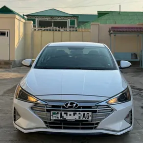 Hyundai Elantra 2019