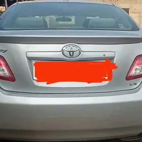 Toyota Camry 2010