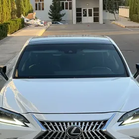 Lexus ES 350 2020