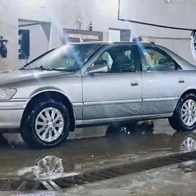 Toyota Camry 1998