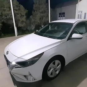 Hyundai Elantra 2021