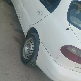 Daewoo Lanos 2000