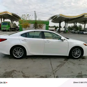 Lexus ES 350 2016