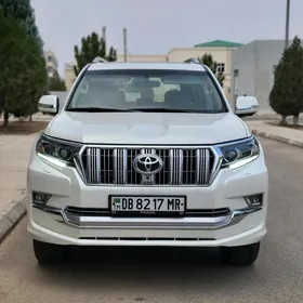 Toyota Land Cruiser Prado 2021