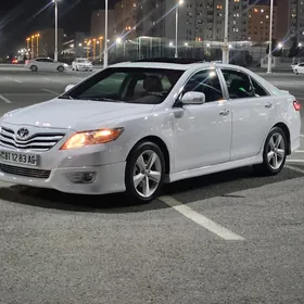 Toyota Camry 2010