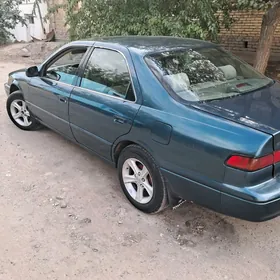 Toyota Camry 1998