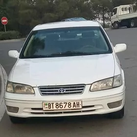 Toyota Camry 1997