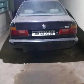 BMW 525 1990