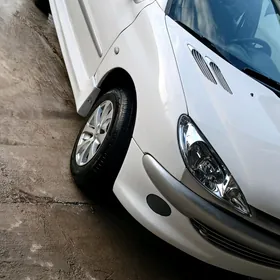 Peugeot 206 2005