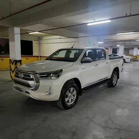 Toyota Hilux 2022