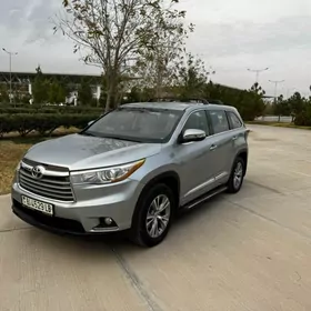 Toyota Highlander 2015