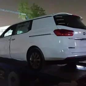 Kia Sedona 2020