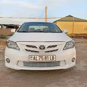 Toyota Corolla 2013