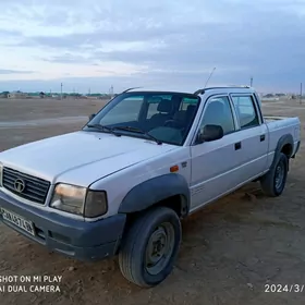 Toyota Hilux 2005