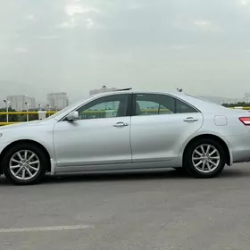 Toyota Camry 2010